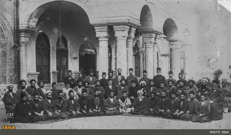 La Revuelta de 1905-1906; un período de agitación social y política que marcó un antes y un después en la historia de Irán